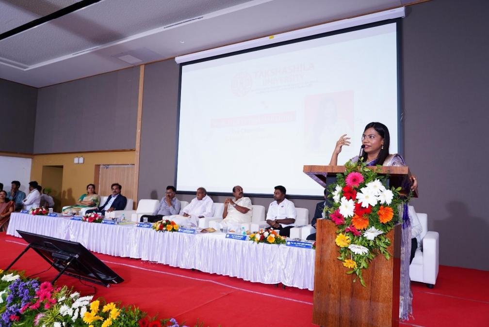 induction ceremony of themedical college 5  Dr. D. Nila Priyadharshini,