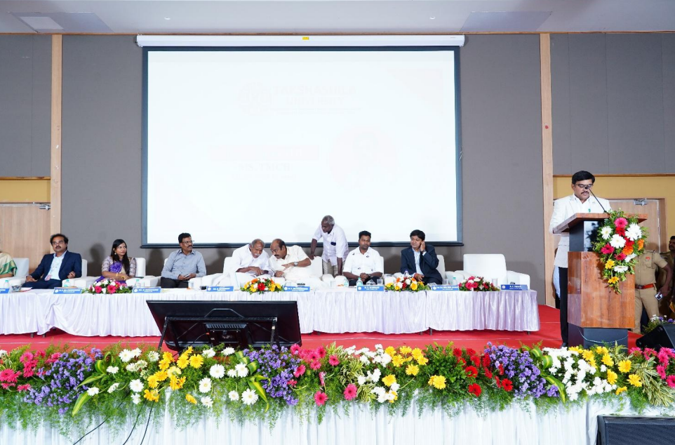 induction ceremony of themedical college 10 Shri M. Dhanasekaran