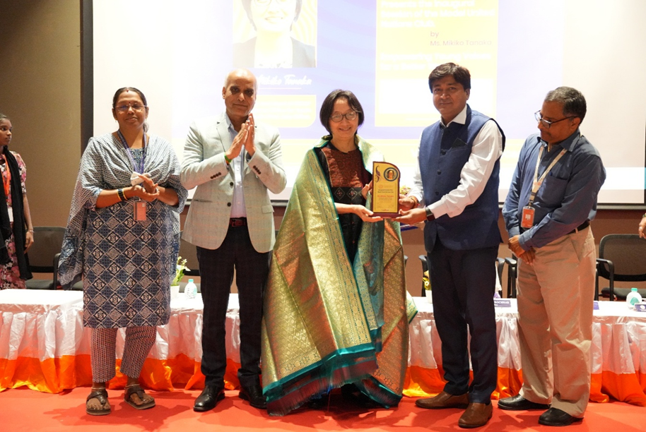 Model United Nations Club 3