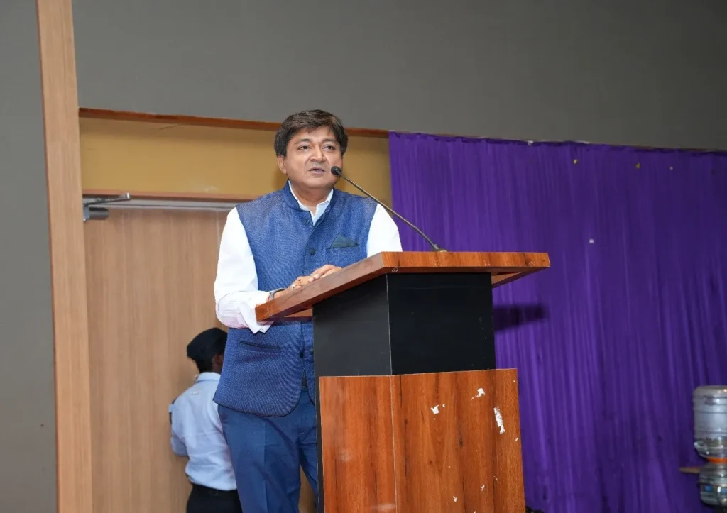 Chief Guest Introduction: